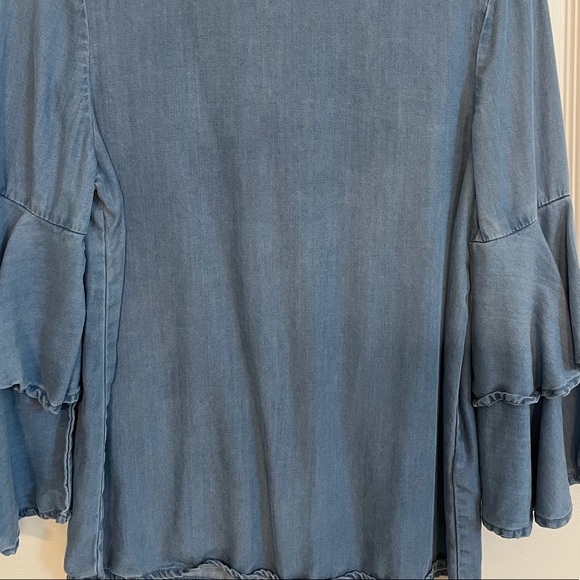 Top - Picture 2 of 2